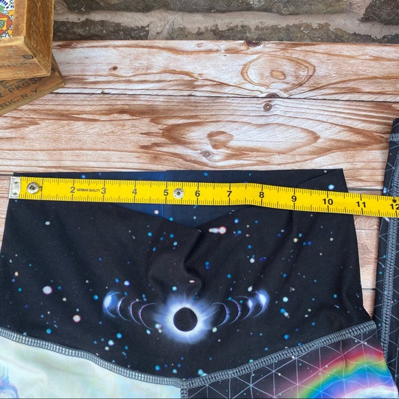 ✨ NIYAMA SOL RARE VINTAGE LIMITED EDITION THE GUIDE ENDLESS LEGGINGS XS - Picture 7 of 10